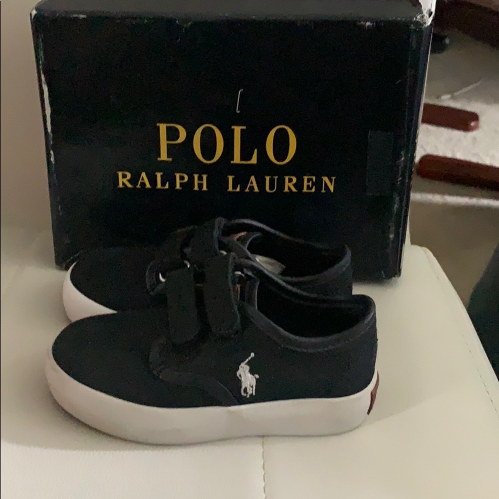 Kids shoes